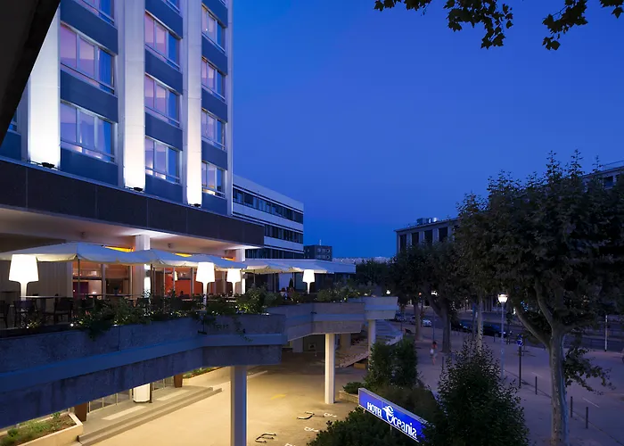 Oceania Clermont Ferrand Hotel